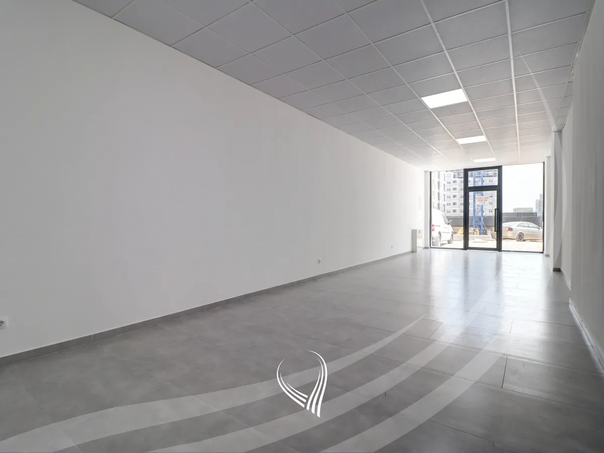 Lokal 60m2 me qira në lagjen Mati 1