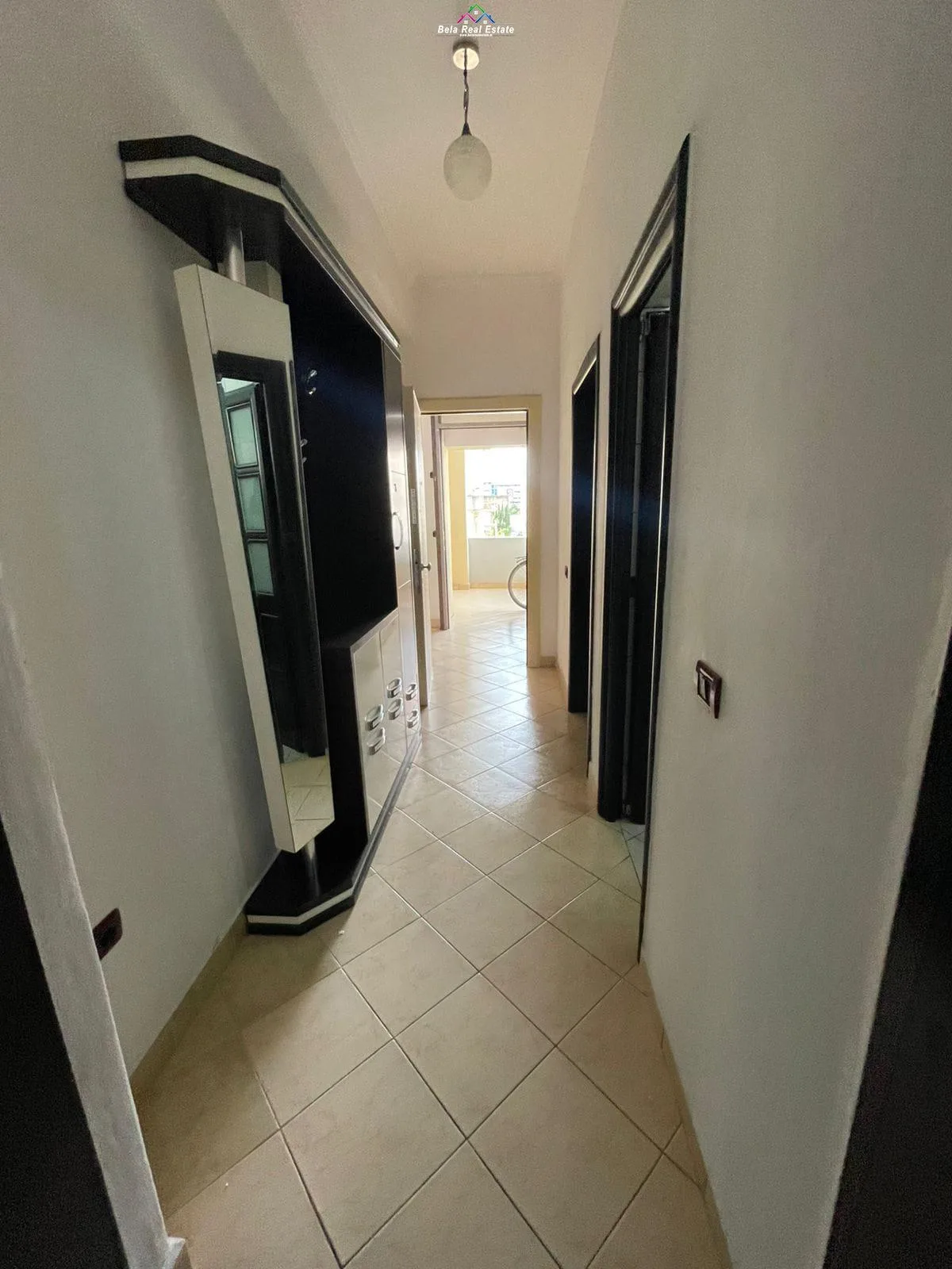 Apartament Me Qera 1+1 Tek Dritan Hoxha (ID B2101280) Tirane