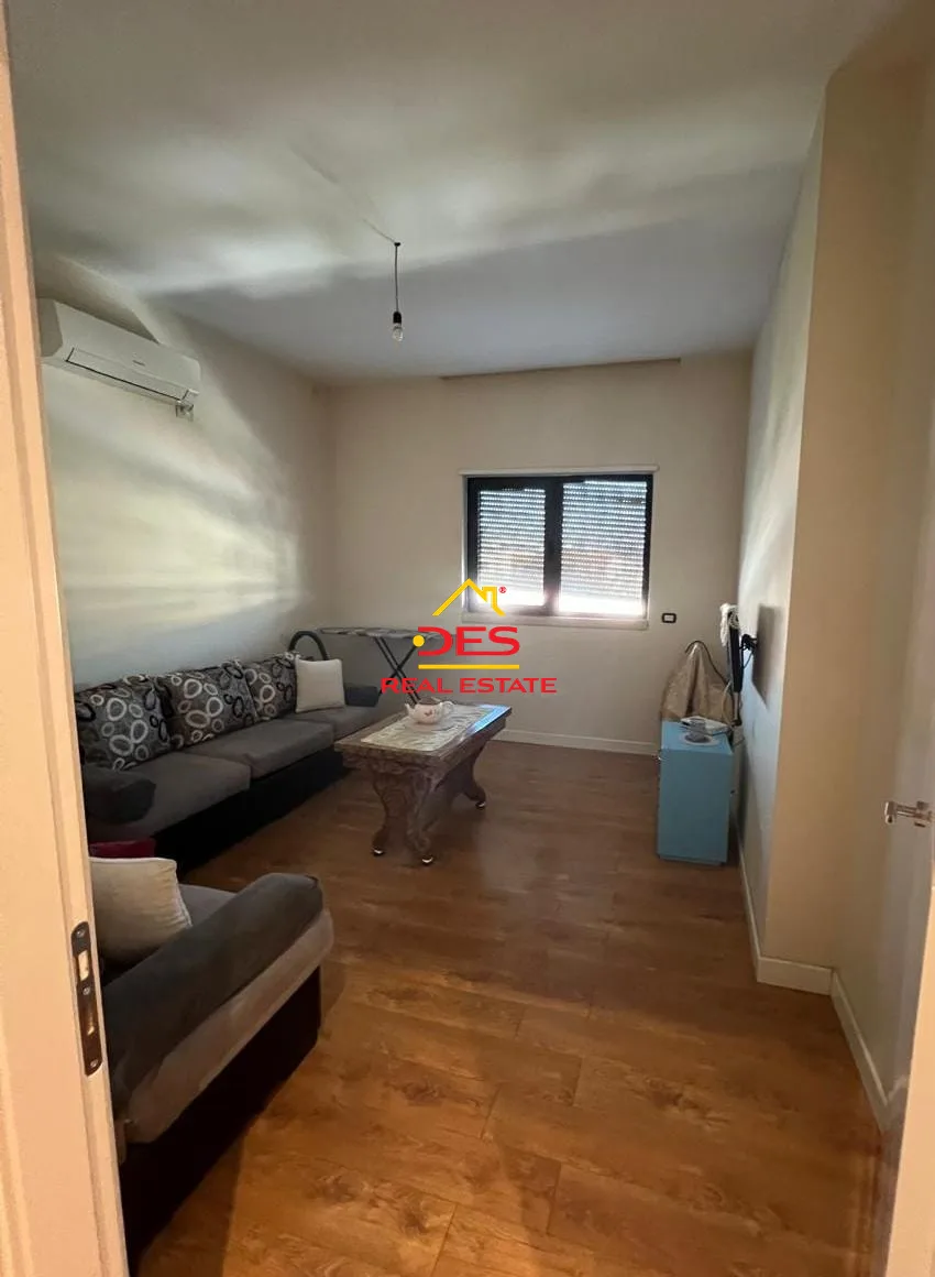 Shitet apartament 3+1+2 në astir, tiranë.