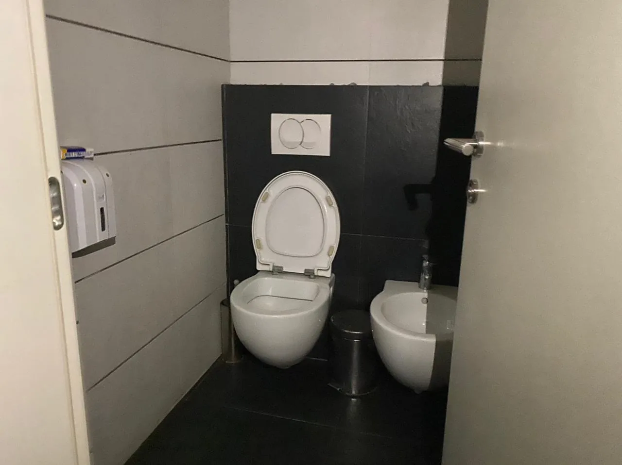 Okazion!!! lokal me qira te “panorama”