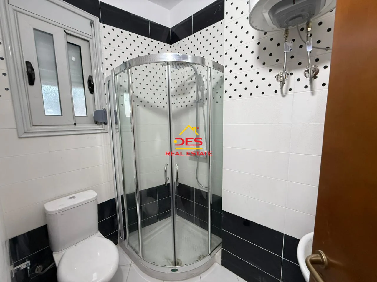JEPET ME QIRA APARTAMENT 2+1+2 PRANË PORTIT ,VLORË 📍 Te Ish- Karburant Vola