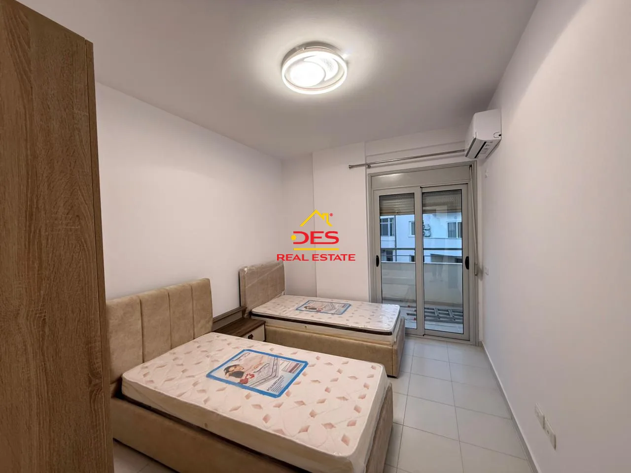 JEPET ME QIRA APARTAMENT 2+1+2 PRANË PORTIT ,VLORË 📍 Te Ish- Karburant Vola