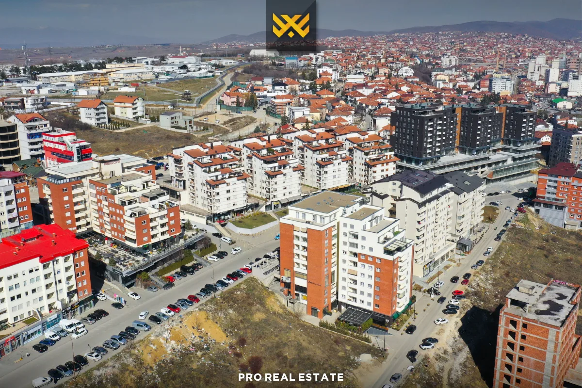 Lokal 233m² për #SHITJE në Dragodan
