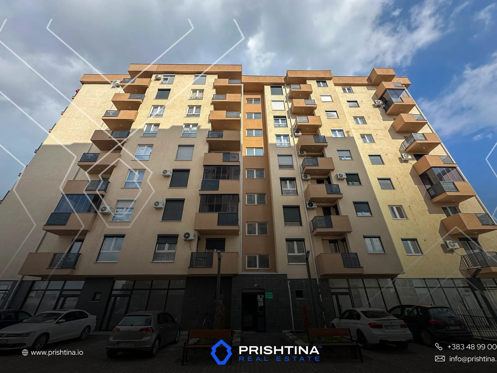 Banese ne #shitje 76.8m² në Qendër të Fushë Kosovës 🏠✨
