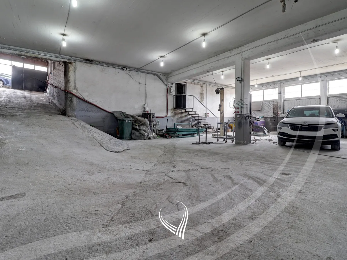 Shtepi 600m2 në shitje në lagjen Taslixhe