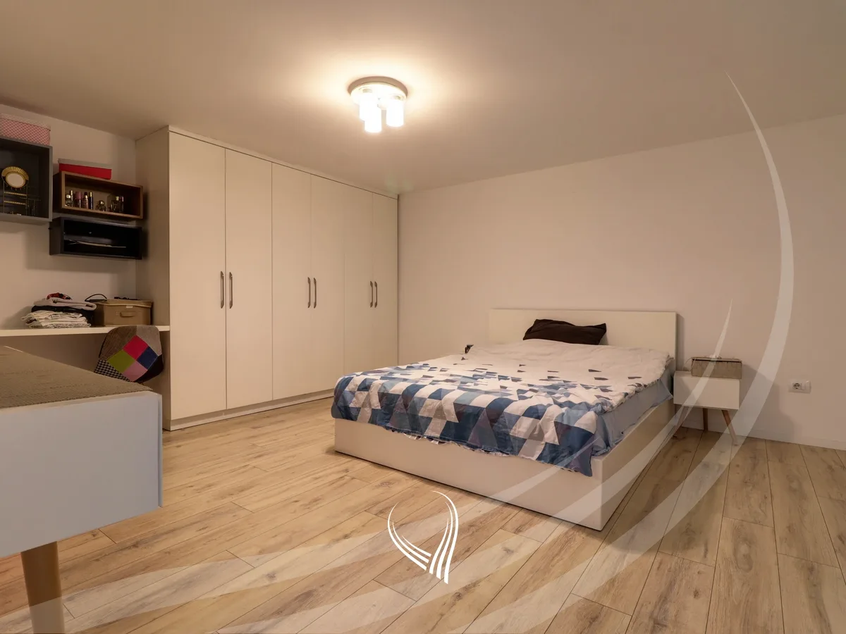 Shtepi 600m2 në shitje në lagjen Taslixhe