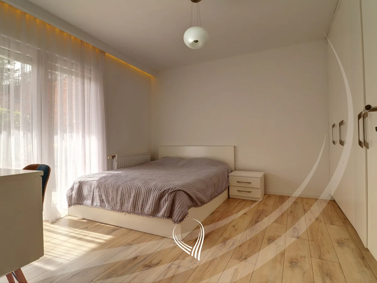 Shtepi 600m2 në shitje në lagjen Taslixhe
