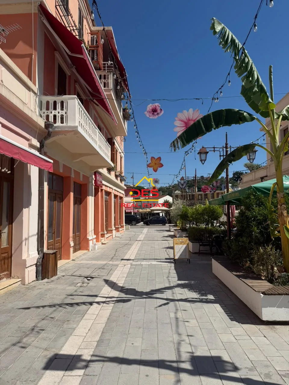 Shitet aktivitet fast food / restorant në muradie – vlorë 🍕