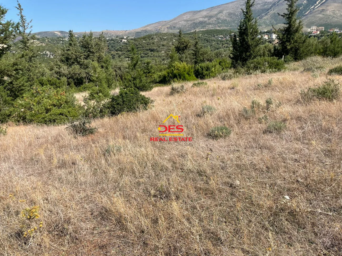 Shitet tokë – arë në radhime,vlorë. 🌅 pamje panoramike nga deti