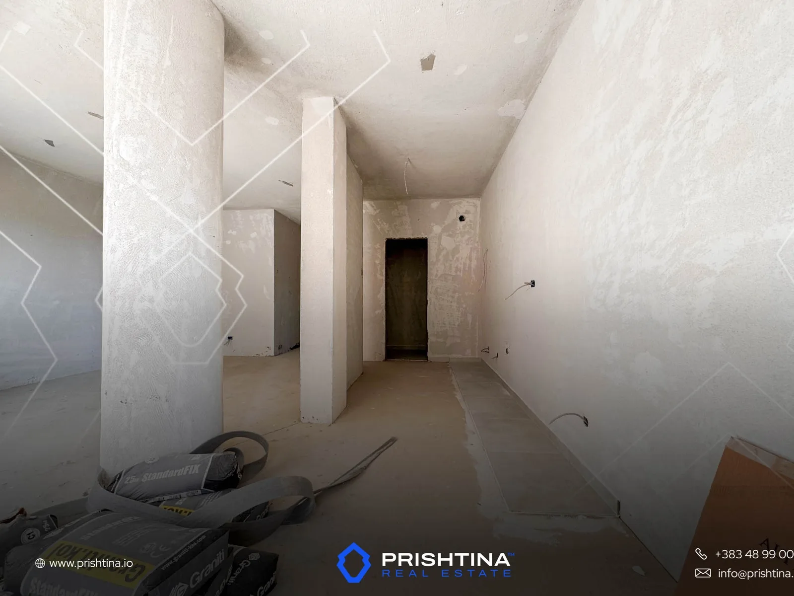 Banese në #shitje 92m² te Rruga C 🏠✨