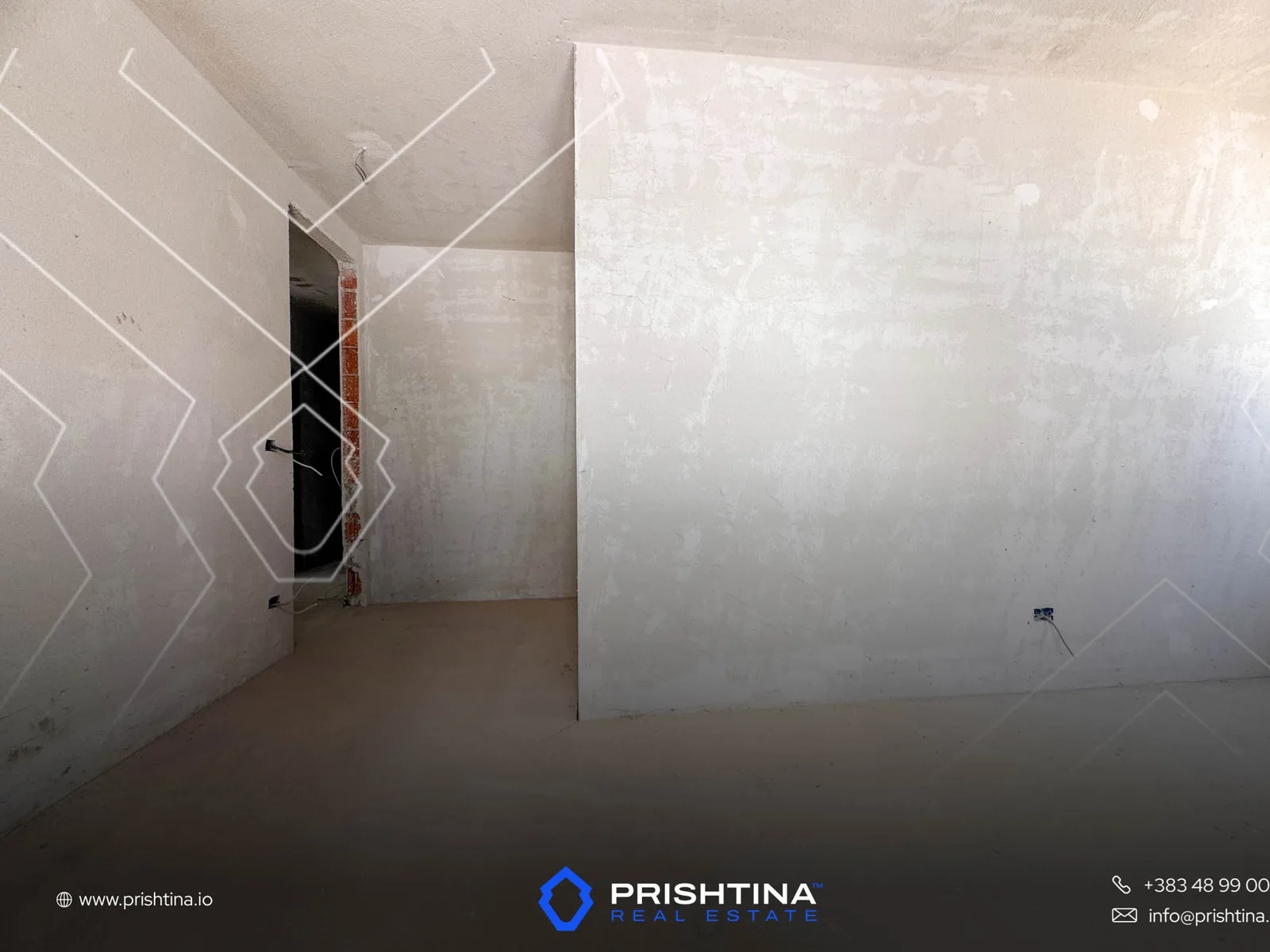 Banese në #shitje 92m² te Rruga C 🏠✨