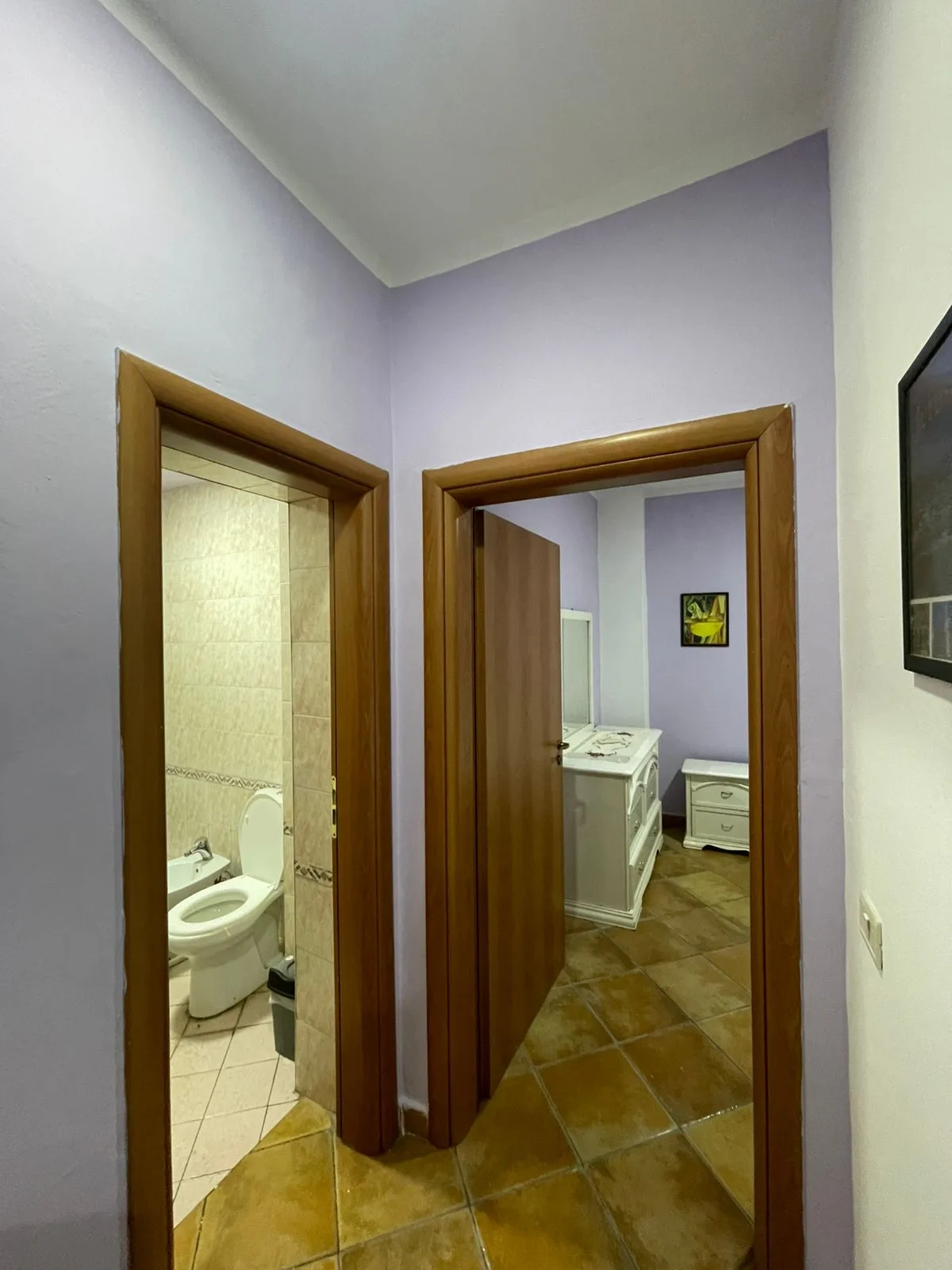 Apartament me qera 1+1 tek Rruga e Durresit (ID B211344) Tirane.