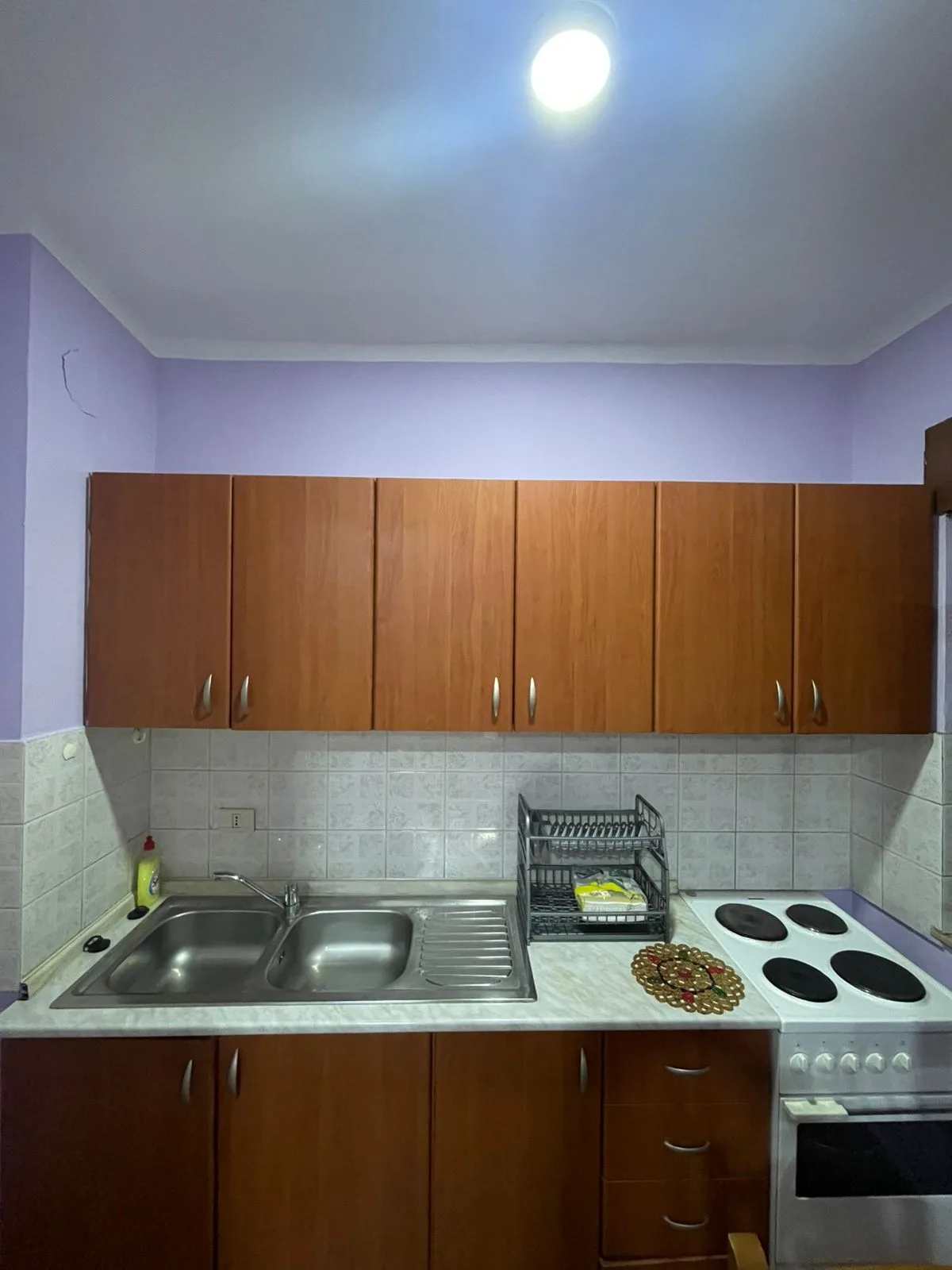 Apartament me qera 1+1 tek Rruga e Durresit (ID B211344) Tirane.