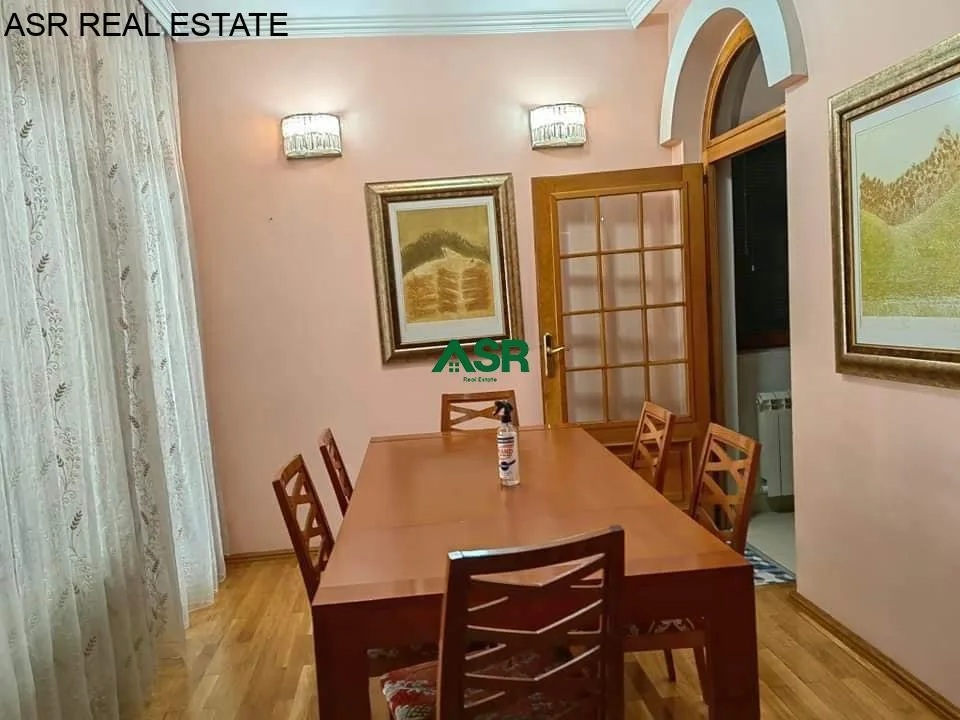 Lëshohet shtepia me #qira në lagjën Pejton