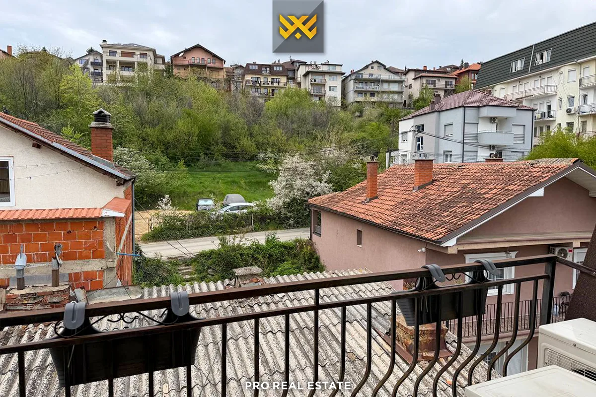 Banesë 92m² me #QIRA në Dragodan