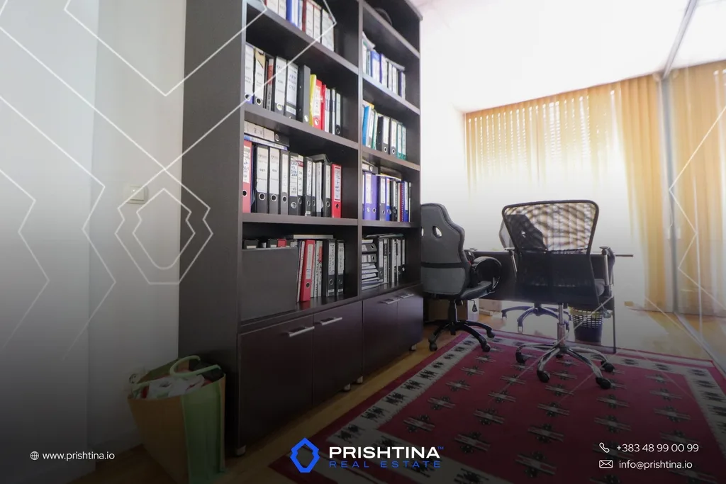 Zyre ne #shitje 167m² në Veternik