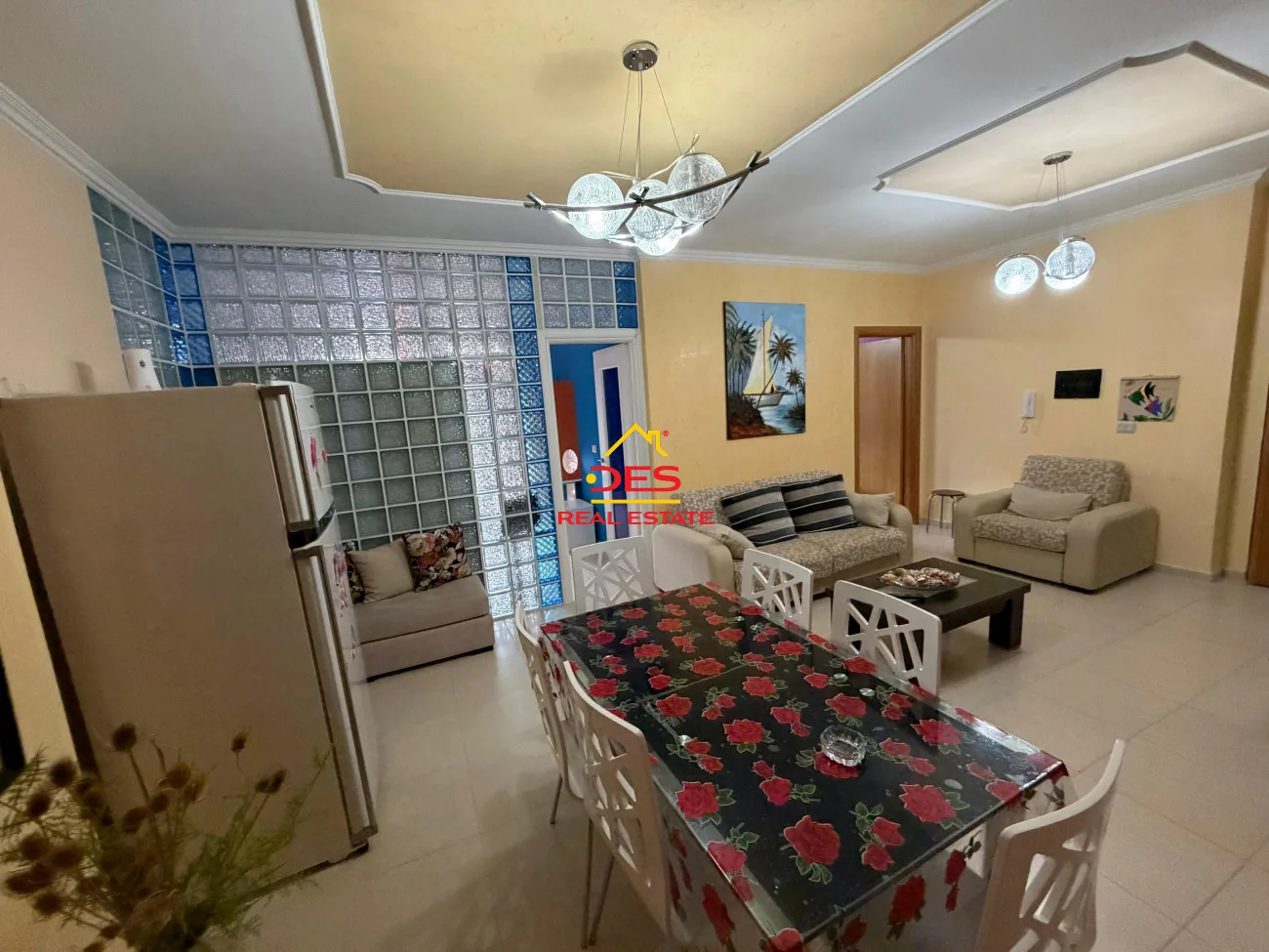 Shitet apartament 2+1 në orikum, vlore.