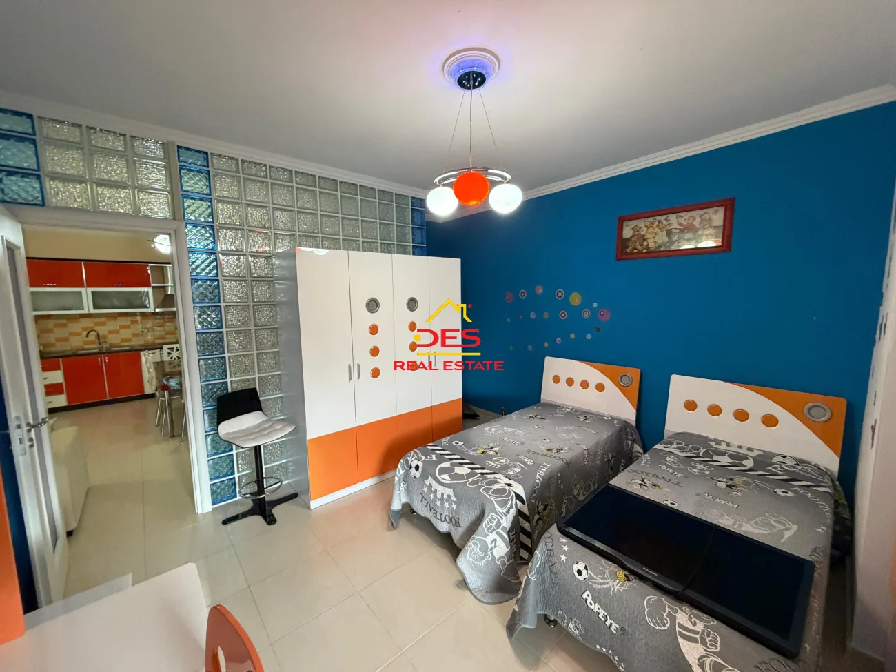 Shitet apartament 2+1 në orikum, vlore.