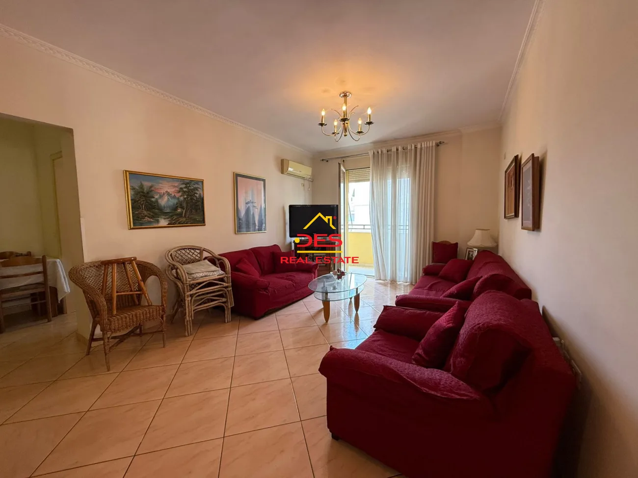 JEPET ME QIRA APARTAMENT 2+1+2 NË SKELË, VLORË 📍 Pranë Max Optika