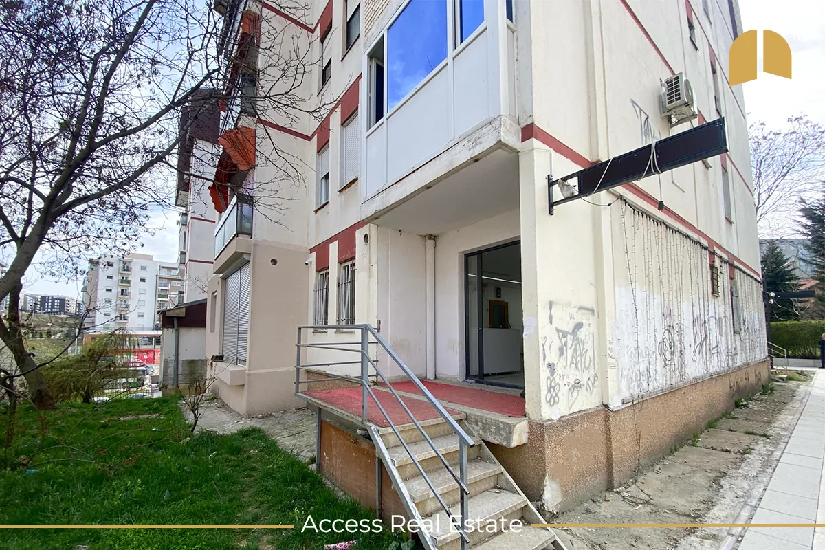 Lokal me QIRA – 90m² – Bregu i Diellit