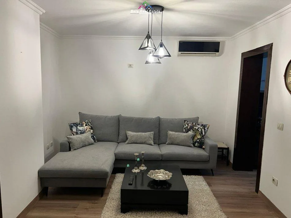 Shtepi Private 1-Kateshe me Qera Ne Qender (ID BV22242) Tirane.