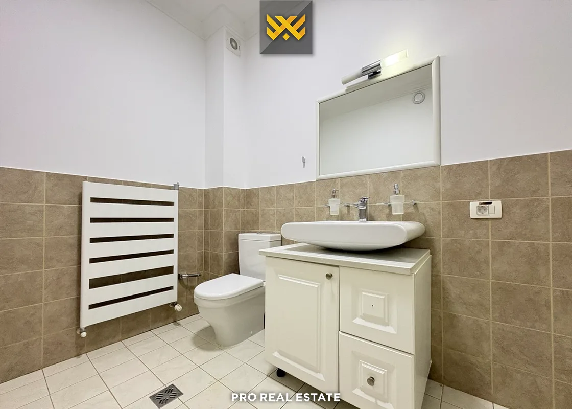 Shtëpi 264m² me #QIRA në Lagjen Fshati Ndërkombëtar