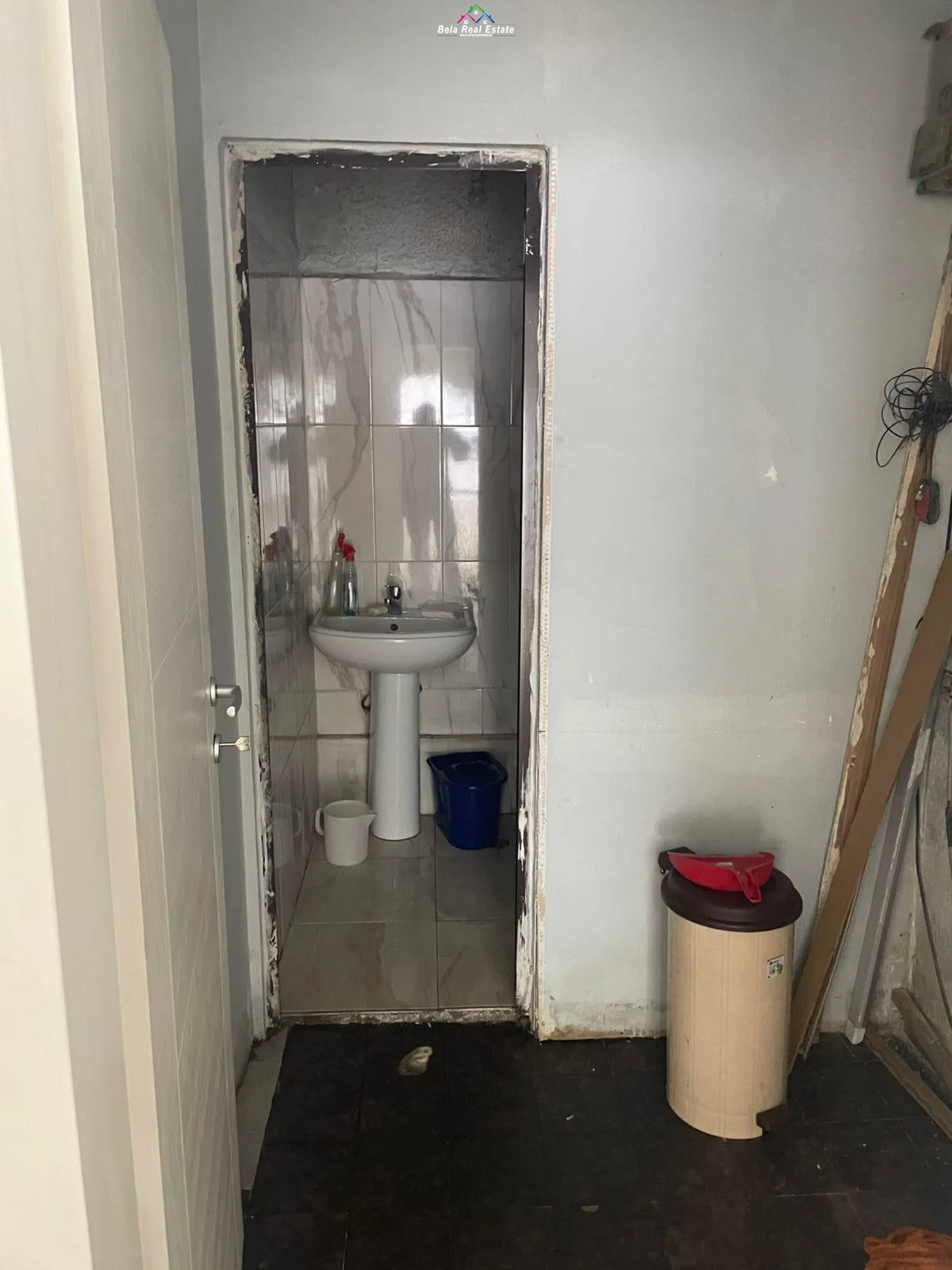 Dyqan Me Qera ne Rrugen Asim Vokshi (ID BD21658)Tirane