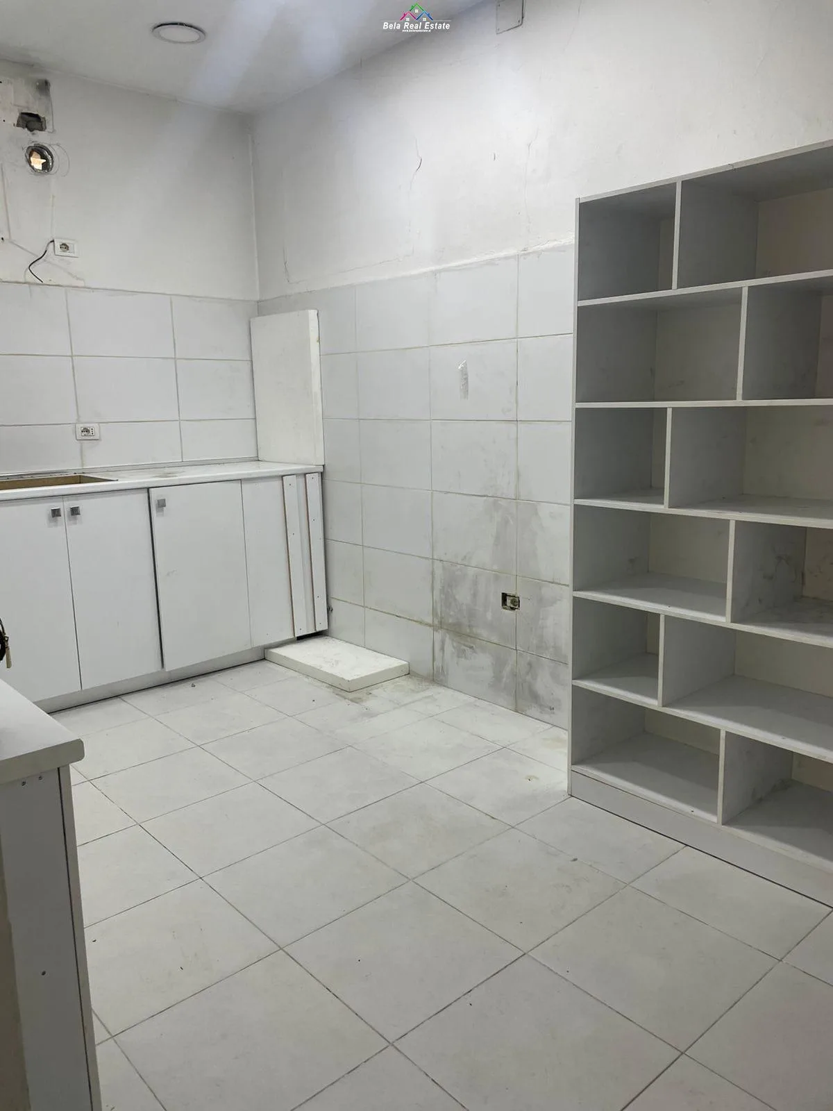 Dyqan Me Qera ne Rrugen Asim Vokshi (ID BD21658)Tirane