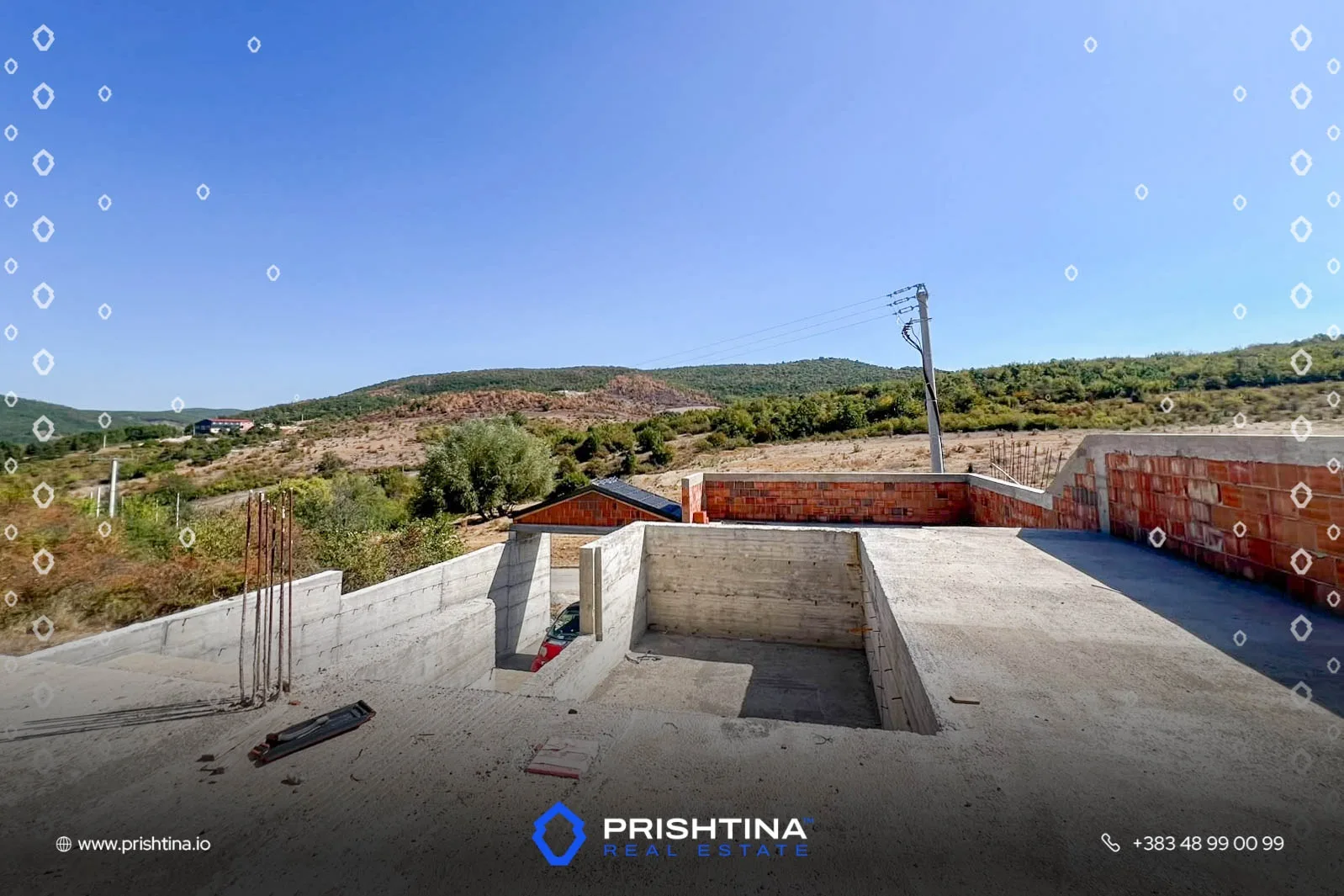 Shtëpi në shitje 500m² + 2 ari oborr në Bërnicë të Epërme