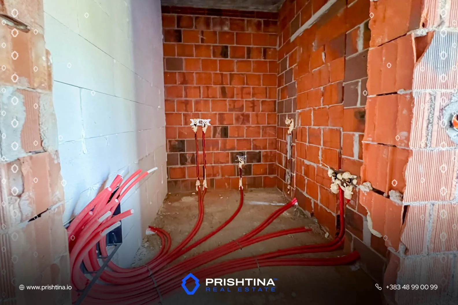 Shtëpi në shitje 500m² + 2 ari oborr në Bërnicë të Epërme