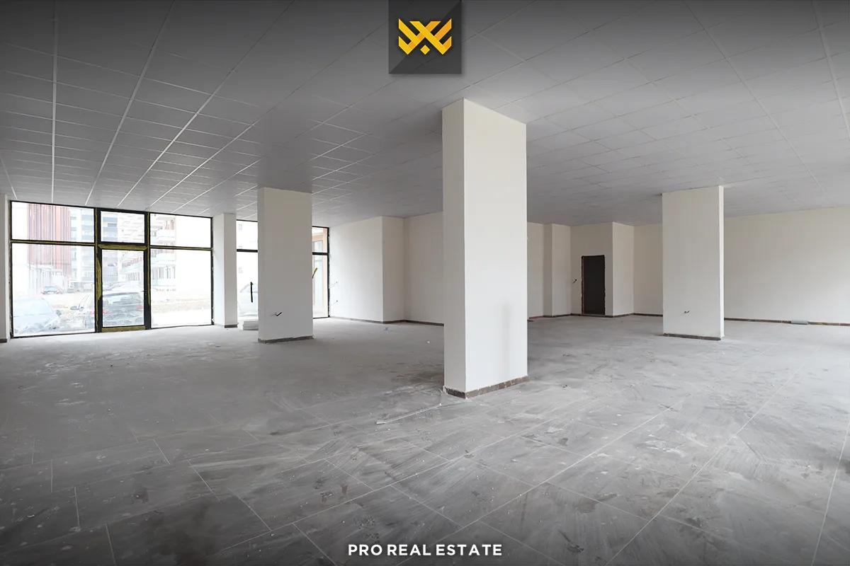 Lokal 192m² për #SHITJE në Fushë Kosovë.