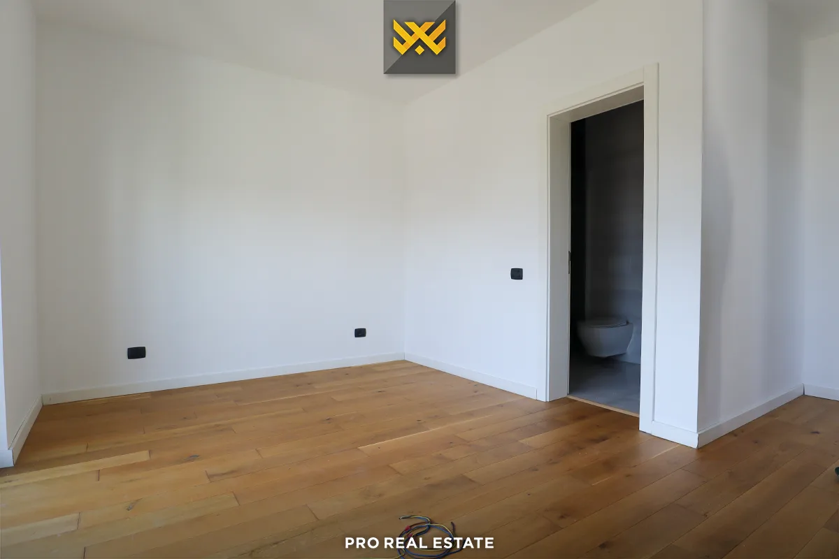 Shtëpi 180m² me #QIRA në Çagllavicë