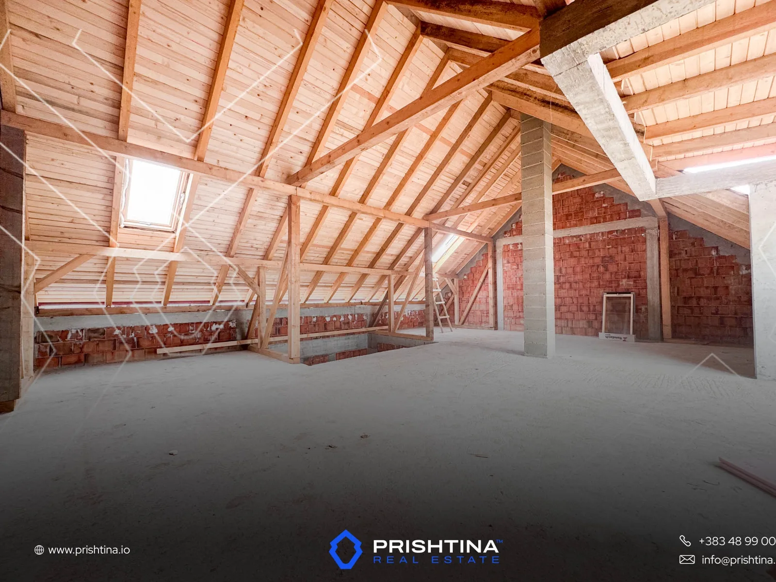 Shtëpi me #shitje në Qëndresa e Re 235m² 🏠✨