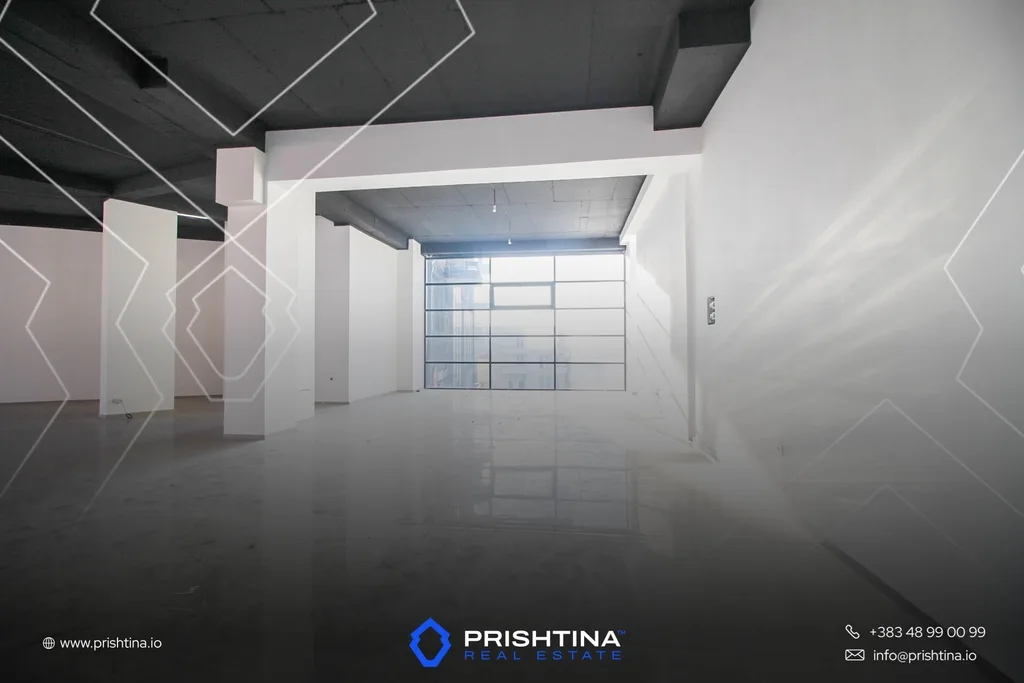 Lokal me qira 346m² në Mati 1