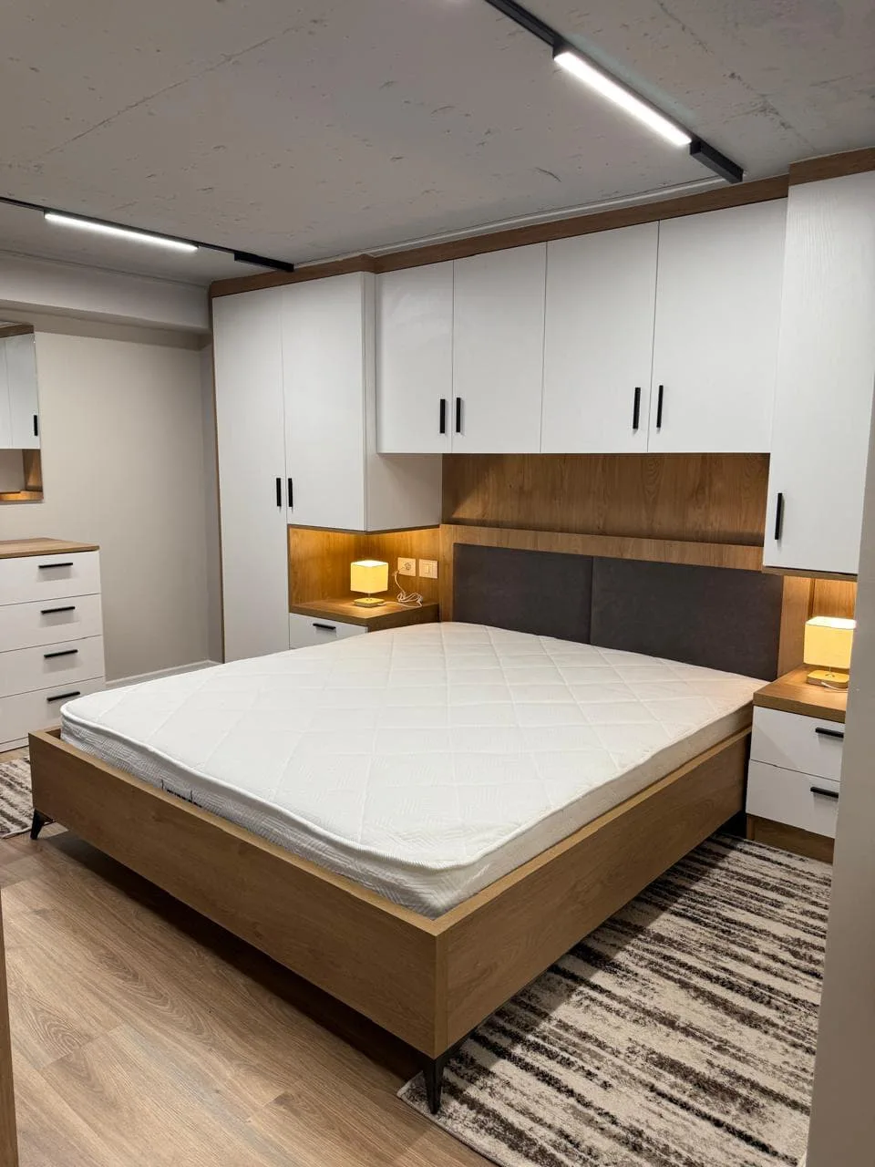 Apartament Duplex me qera 1+1 ne kompleksin Golden Park (ID B2101191) Tirane