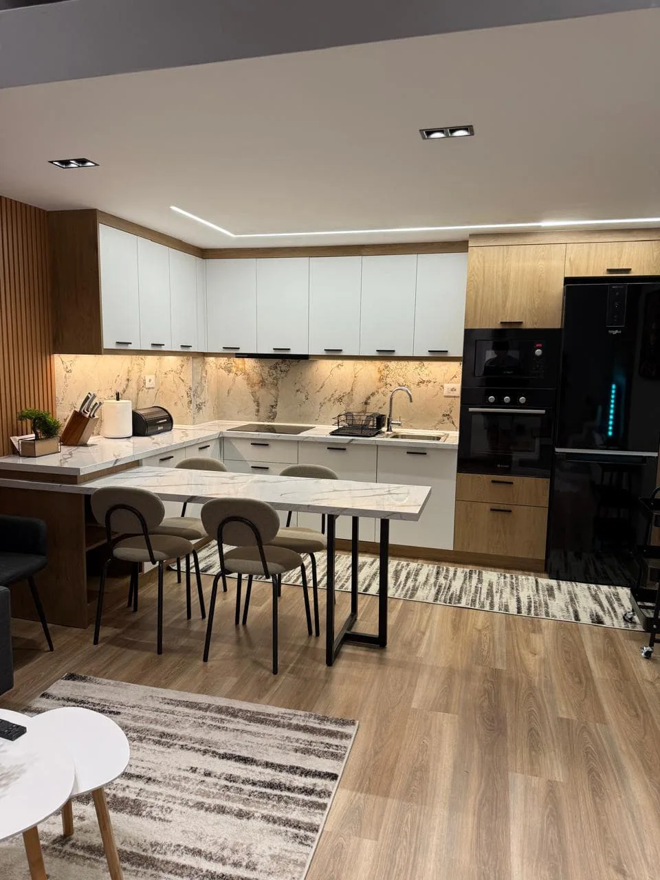 Apartament Duplex me qera 1+1 ne kompleksin Golden Park (ID B2101191) Tirane