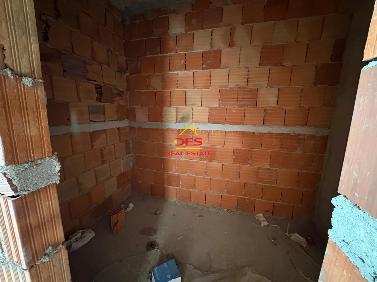 Shitet apartament 1+1 në rezidencën “poseidon”, vlorë
