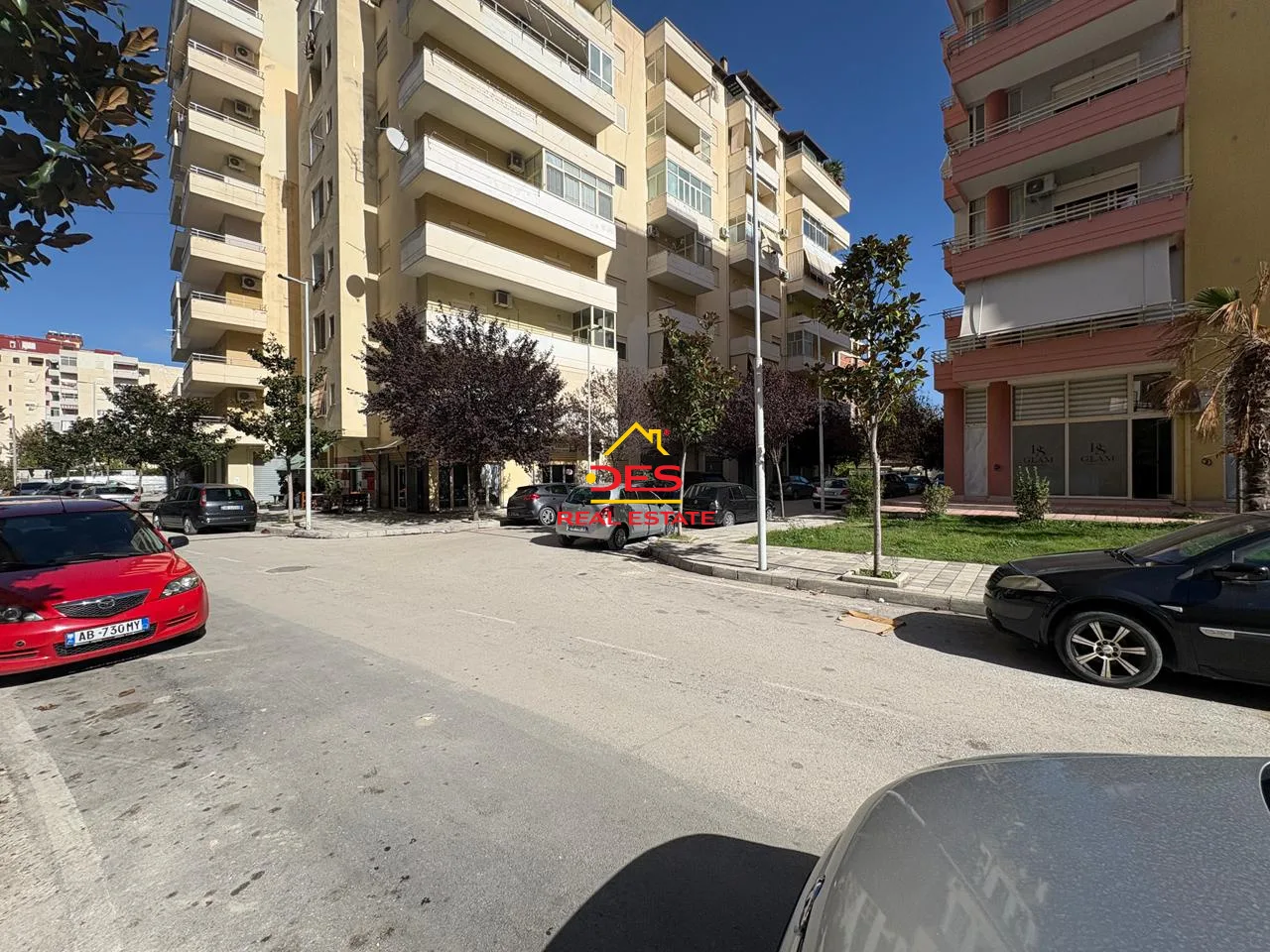 Shitet ambient biznesi te “rruga e çipajve” ,vlorë