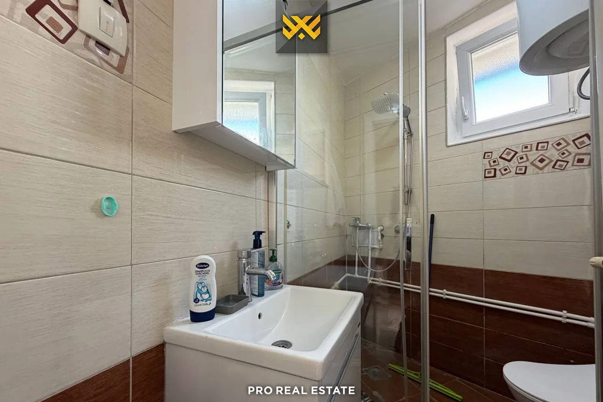 Shtëpi / Zyrë 350m² me #QIRA në Dragodan