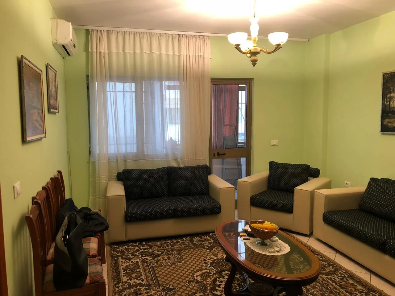 Shitet apartament 1+1 tek myslym shyri, tiranë
