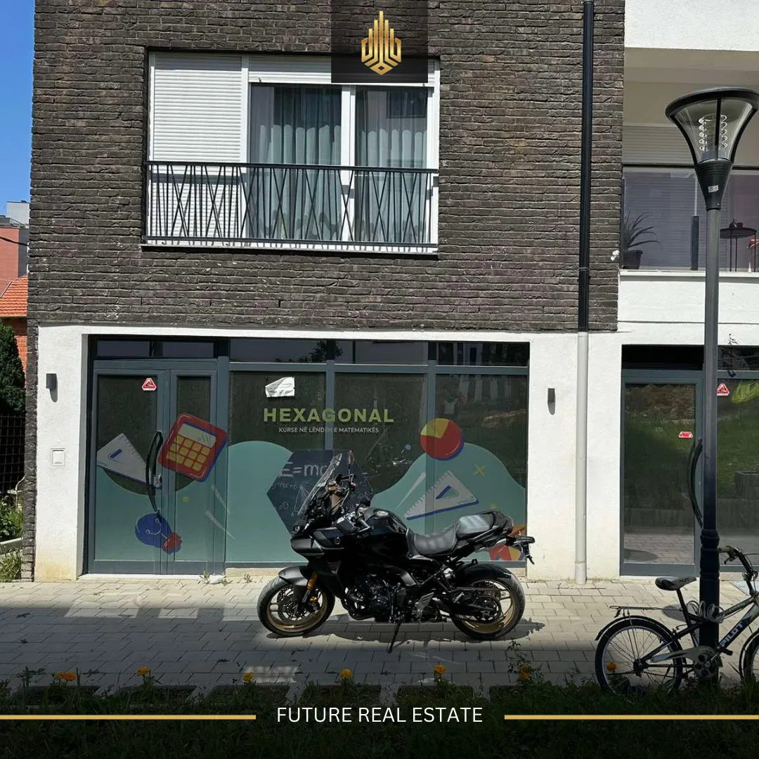 Lokal me QERA/48m²