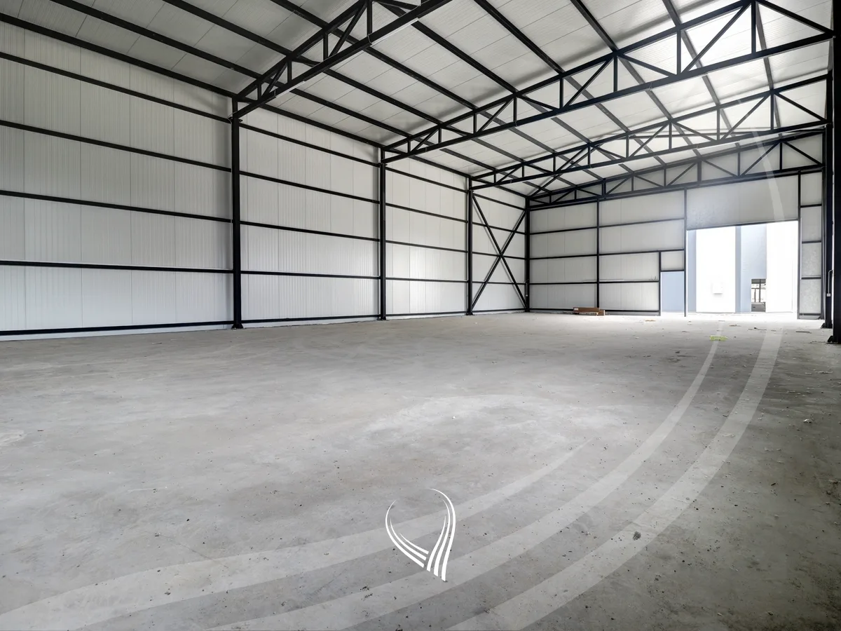 Depo 620m2 me qira në Suhadoll