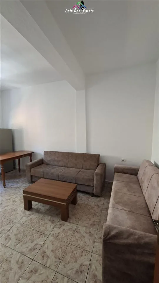 Vile Me Qera 1+1 Tek 21 Dhjetori (ID BV22499) Tirane