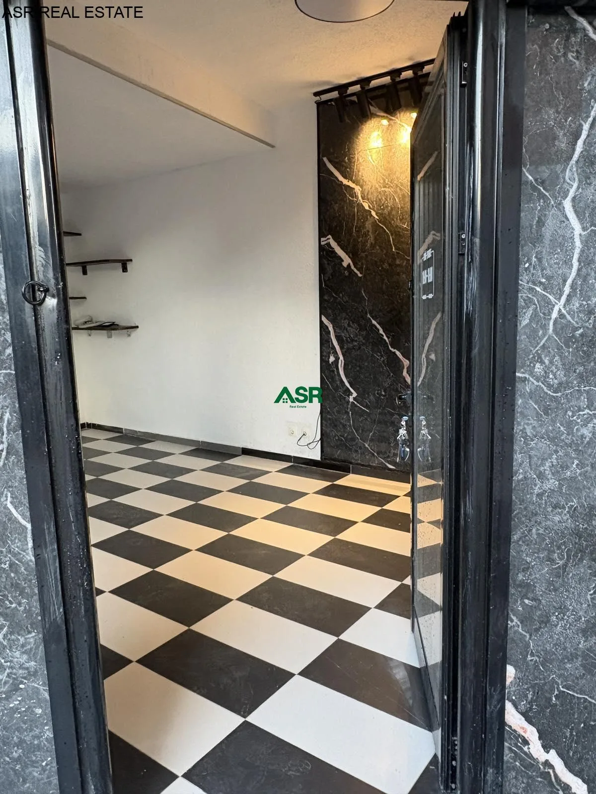 #ID:4254 Lokal 30m2 me #qira në lagjen bregu i diellit
