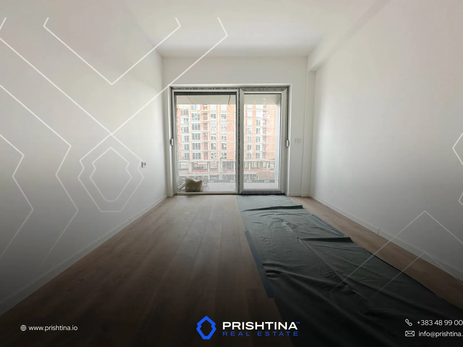 2 Banesa ne #shitje te Rruga A – Kompleksi West Hill 🏢✨