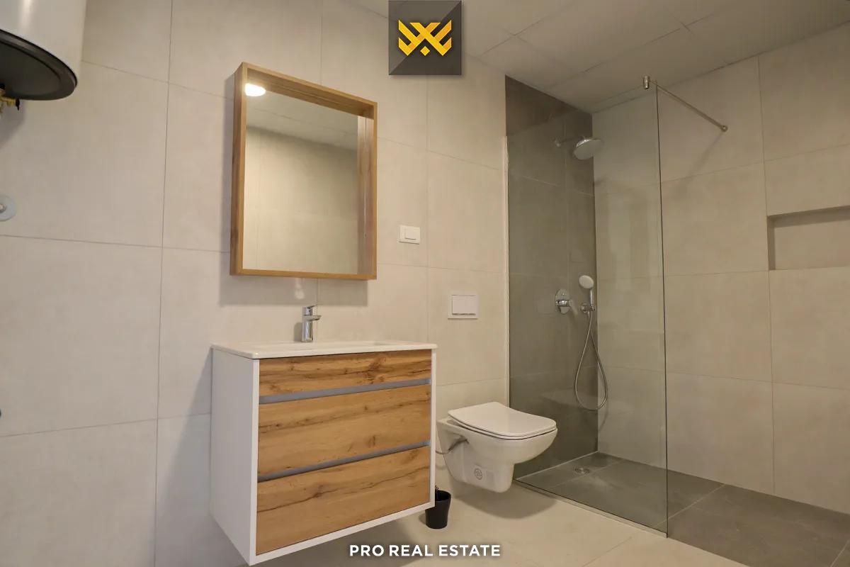 Banesë / Zyrë 73m² me #QIRA në Lagjen Kodrina