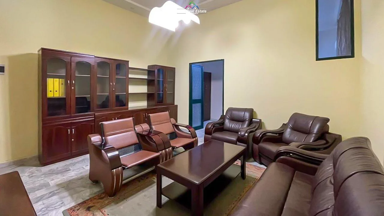 Zyre Me Qera Tek Rruga e Bogdaneve ( ID BZ2810) Tirane