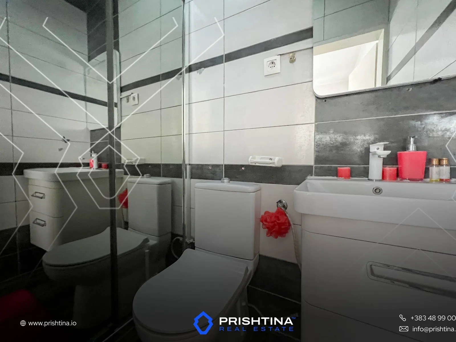 Shtëpi në shitje dhe me qira 400m² në Veternik