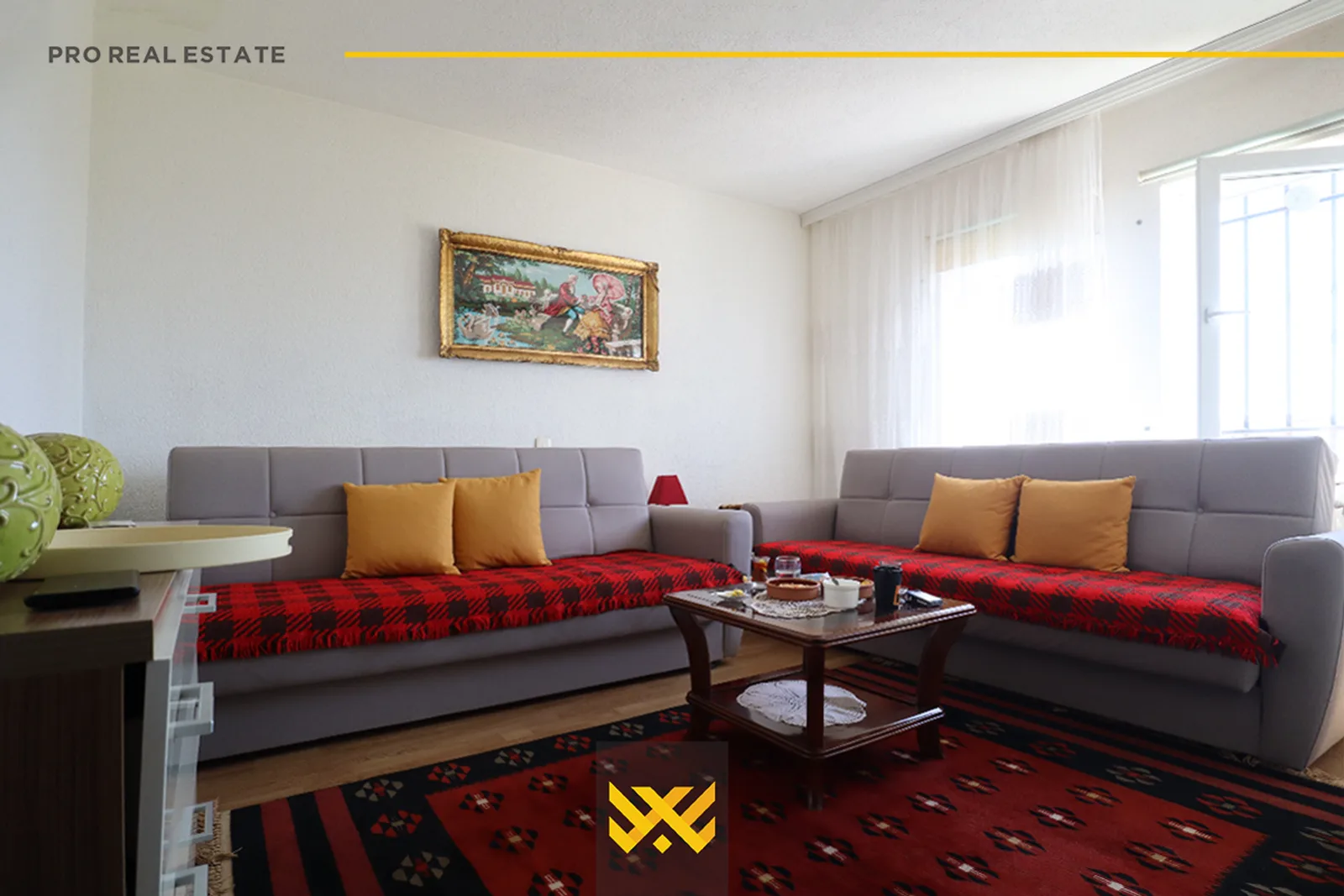 Shtëpi 250m² në #SHITJE në Lagjen Qëndresa.