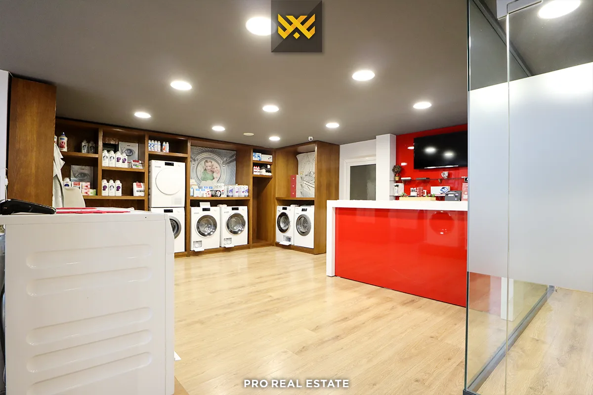 Zyrë  470m² me #QIRA në Gërmi.